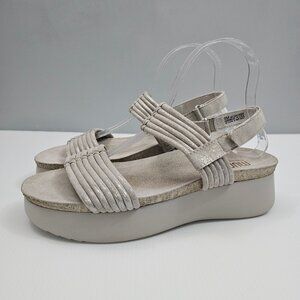 Munro Alessia Slingback Platform Sandal Womens 9 Metallic Beige Suede Neutral